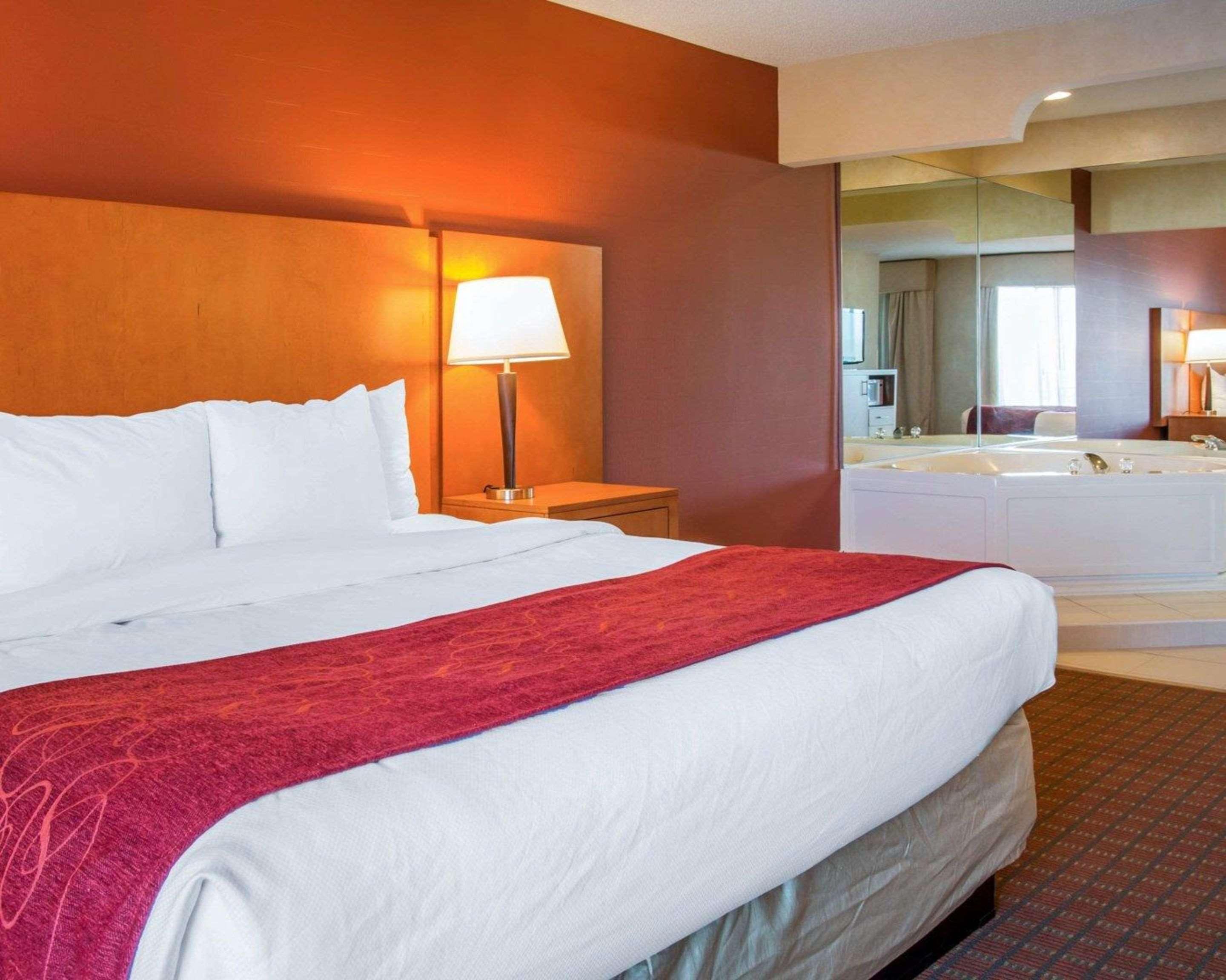 Comfort Suites Auburn Hills-Detroit Eksteriør bilde