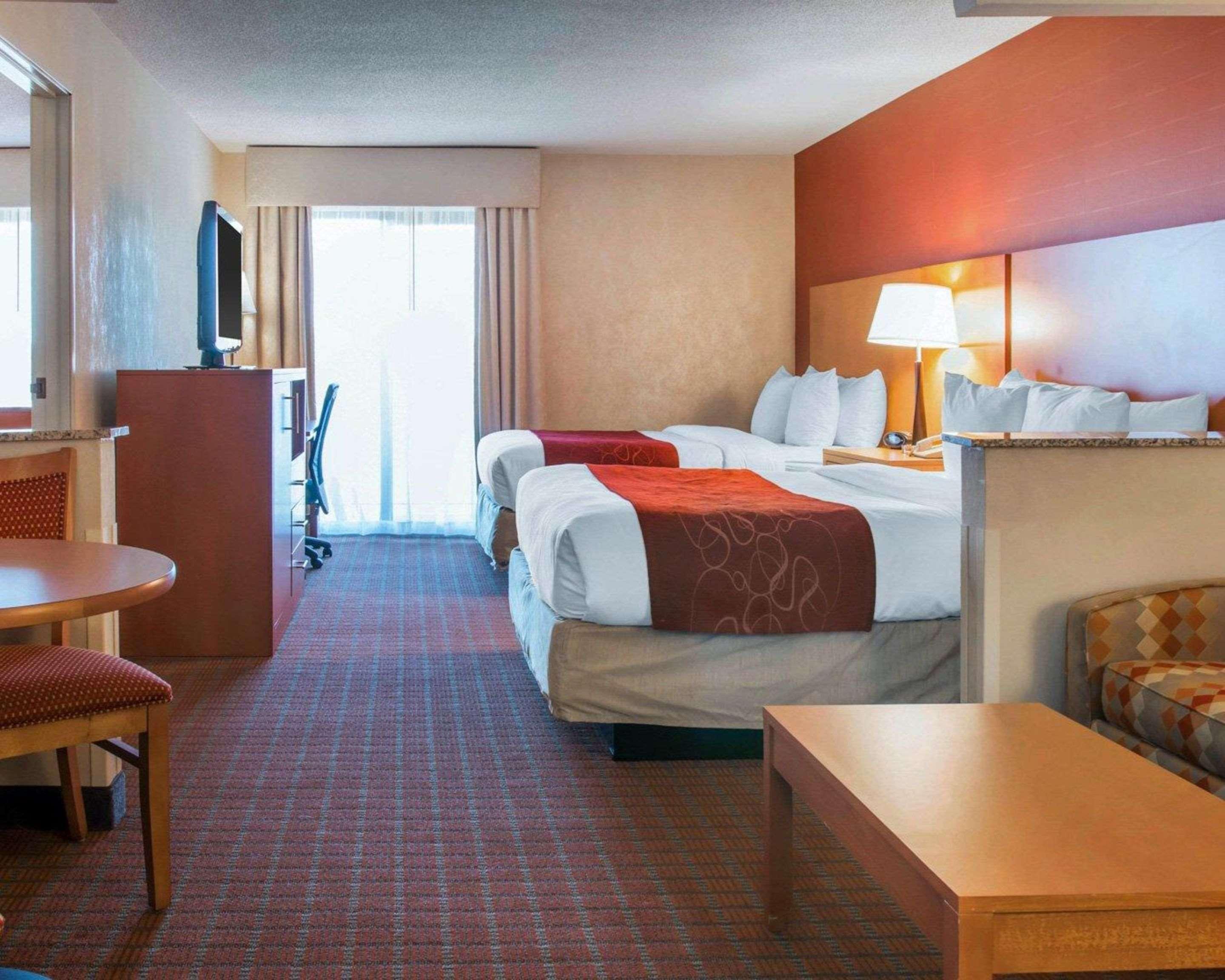 Comfort Suites Auburn Hills-Detroit Eksteriør bilde