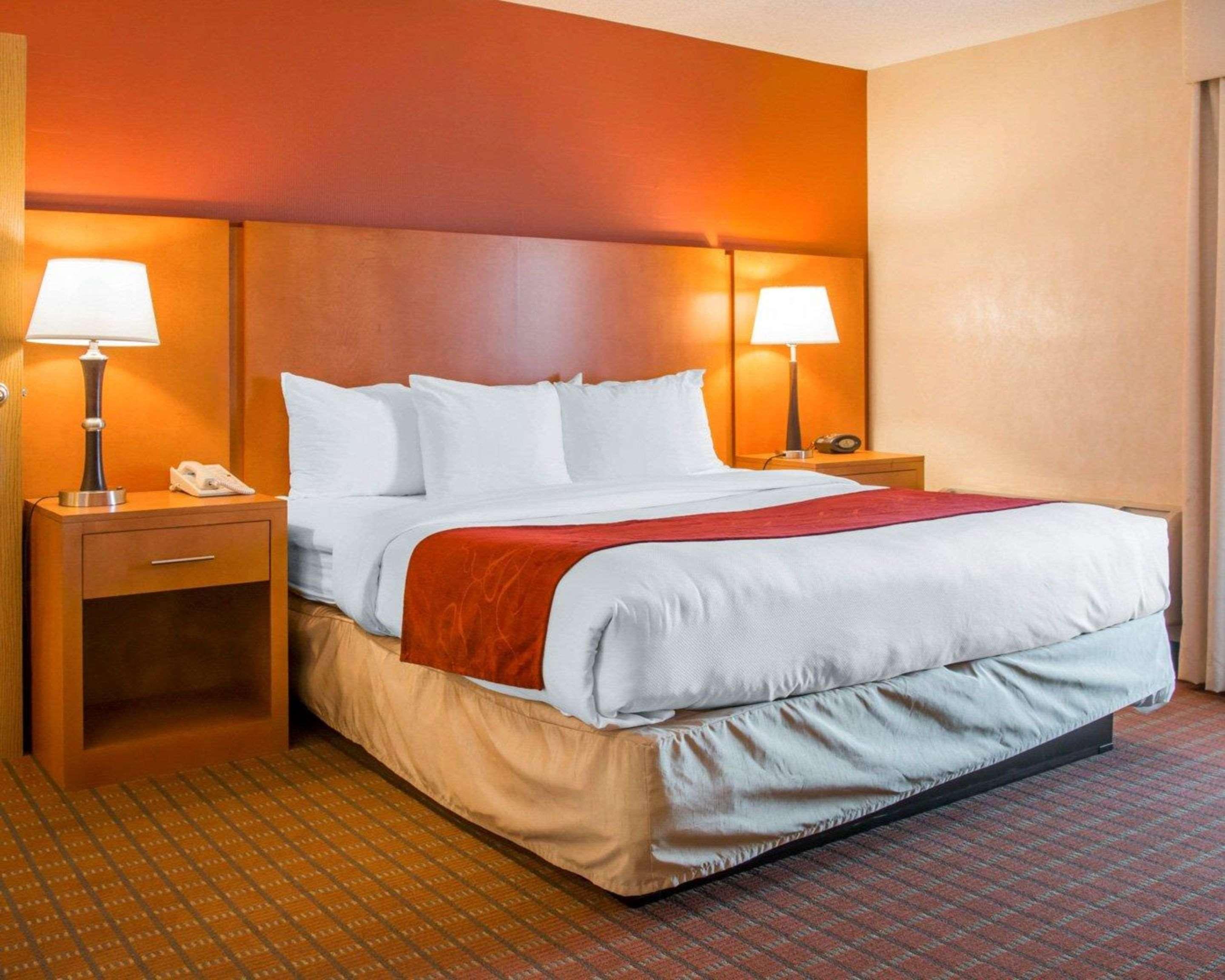 Comfort Suites Auburn Hills-Detroit Eksteriør bilde